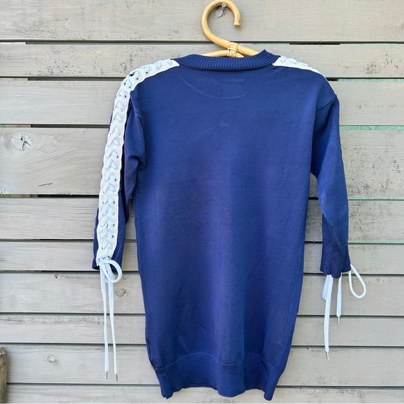 Love Moschino Sweater - Picture 2 of 2